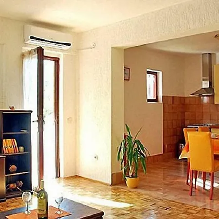 Apartment House 193273-holiday Apartman Meri Zadar